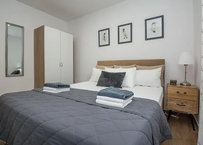 Kosic Apartman Vir