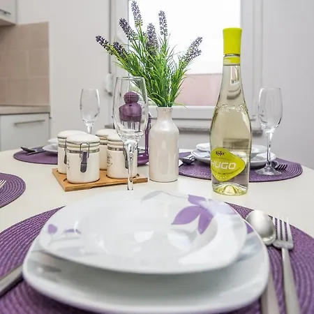 アパート Kosic *