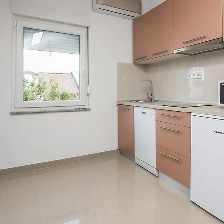 Kosic アパート *