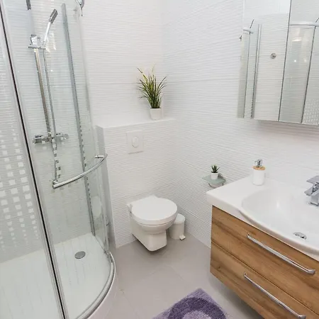 Kosic アパート ヴィル