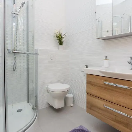 Kosic アパート ヴィル